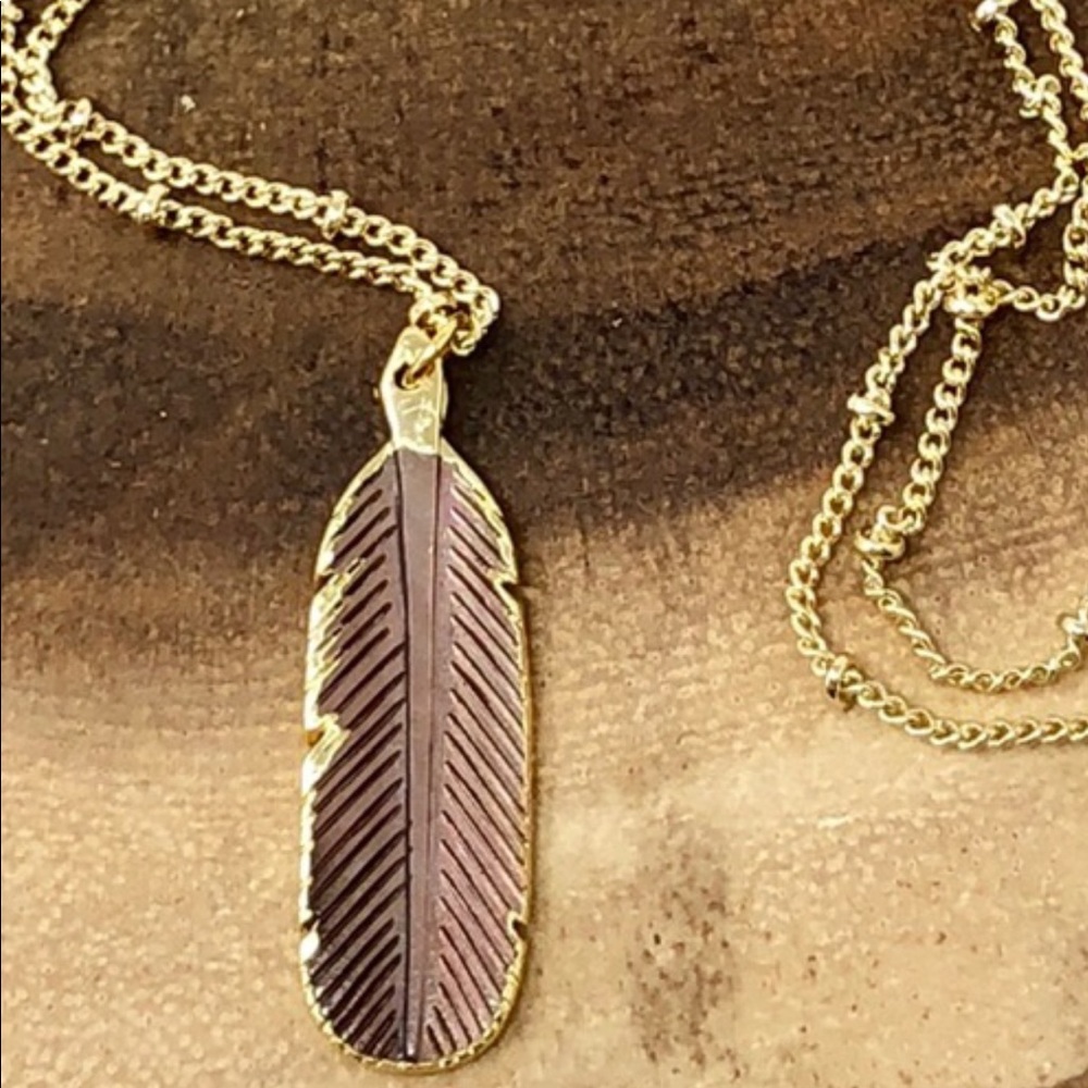 ONLY ONE PINK LEFT!!! Carved Shell Necklace - Picture 6 of 8